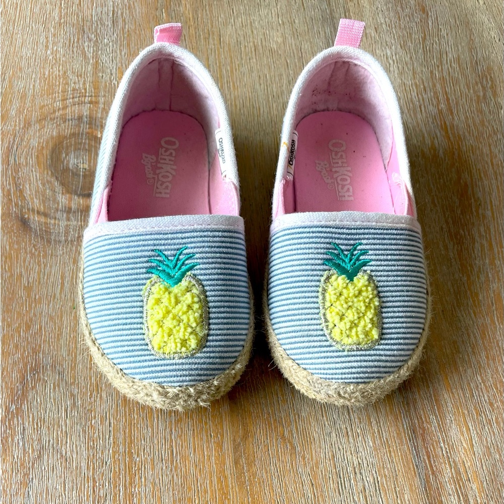 OshKosh B’gosh Toddler Girl Espadrilles/Slip on Shoe- Pineapple-Rope Sole-Size 6